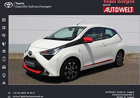 Toyota Aygo (X) -play connect