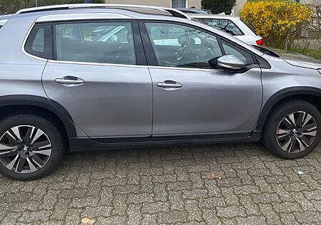 Peugeot 2008 Allure PureTech 110 EAT6 Stop&Start Allure