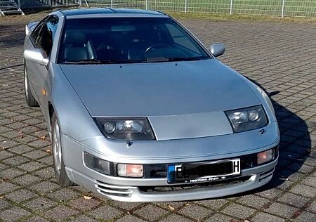 Nissan 300 ZX Twin Turbo Targa mit Overdrive