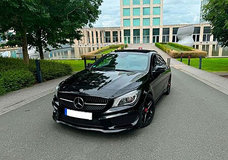 Mercedes-Benz 220