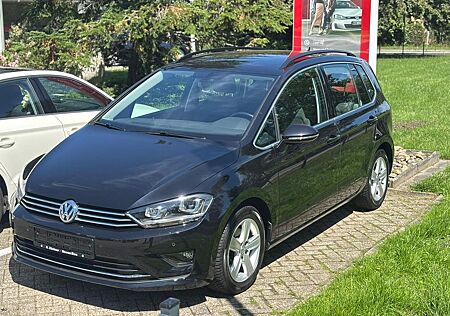 VW Golf Sportsvan Volkswagen Highline