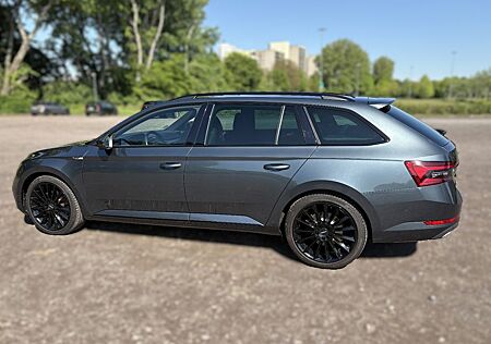 Skoda Superb 1.4 TSI iV DSG SPORTLINE COMBI SPORTLINE
