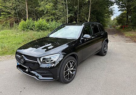 Mercedes-Benz GLC 300 e*AMG*4M*NIGHT*20*MEM*LED*KERAMIKVERS*