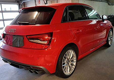 Audi S1 2.0 TFSI quattro Sportback -