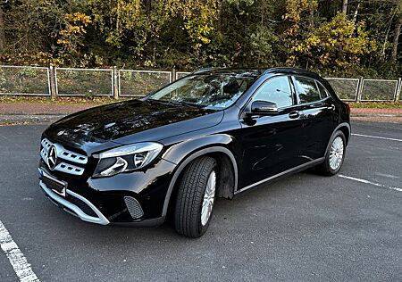 Mercedes-Benz GLA 180 gebraucht kaufen Mercedes-Benz GLA 180