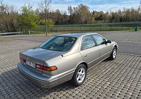 Toyota Camry 2.2
