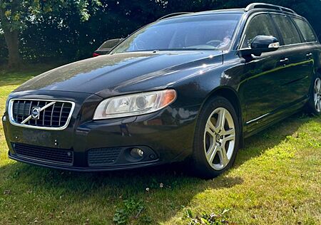 Volvo V70 T6 AWD Geartronic Momentum Momentum