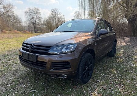 VW Touareg Volkswagen 3.0 V6 TDI TOP Ausstattung 3Hand Luft