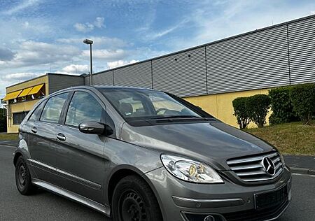 Mercedes-Benz B 170 Sehr gepflegt/ TÜV NEU/Scheckheft
