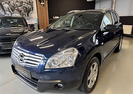 Nissan Qashqai Tekna 4X4 2.0 7 SITZER AHK XENON KAMERA