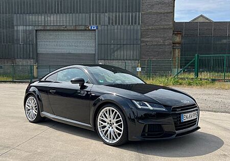 Audi TT Coupe 2.0 TFSI S tronic quattro -