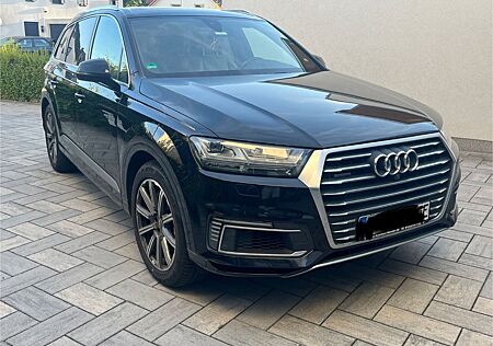 Audi Q7 e-tron 3.0 TDI quattro tiptr.-scheckheftgepfl