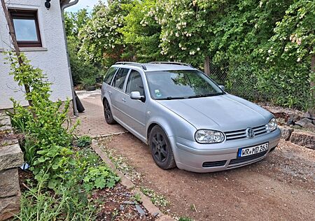 VW Golf Volkswagen 1.9TDI 74kW Pacific Variant Pacific
