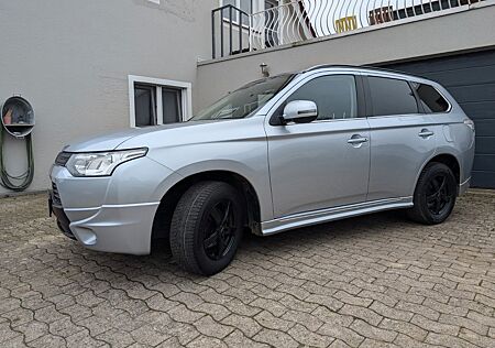 Mitsubishi Outlander 2.2 DI-D Invite ClearTec 2WD Invite