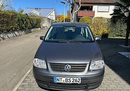 VW Touran Volkswagen 1.6 Trendline Trendline