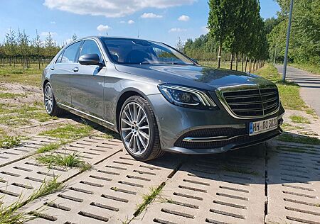 Mercedes-Benz S 560 4MATIC L -