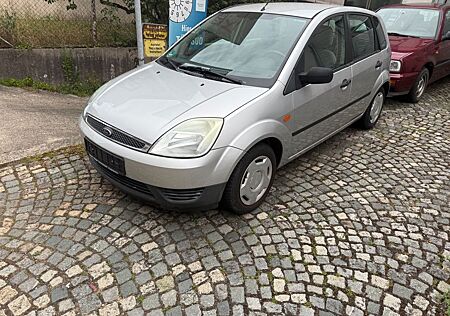 Ford Fiesta 1.3 44 kW // 28 TKM // TÜV