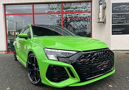 Audi RS3 Sportback Quattro HUD/PANO/B&O/SHZ/VIRT./19"
