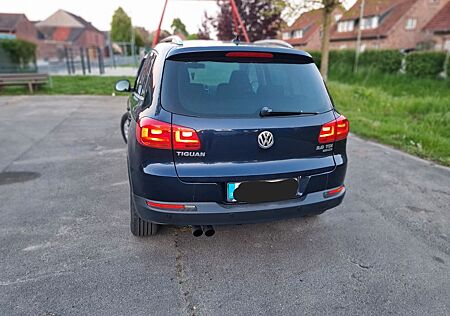 VW Tiguan Volkswagen 2.0 TDI Blue Motion