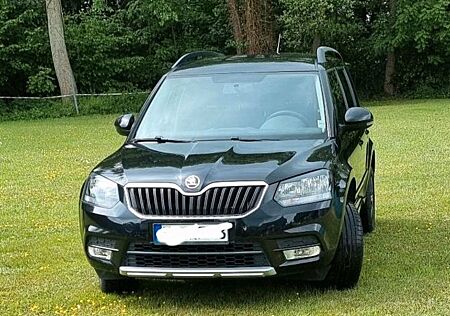 Skoda Yeti 1.4 TSI Green tec mit Sommer/Winter Räder