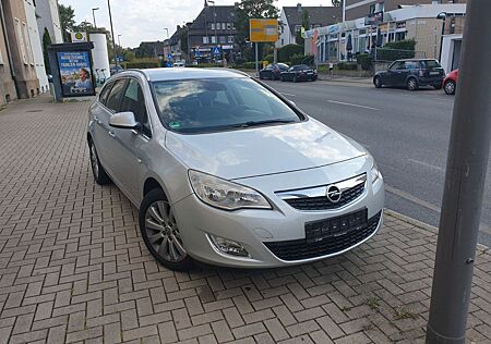 Opel Astra Sports Tourer CDTI