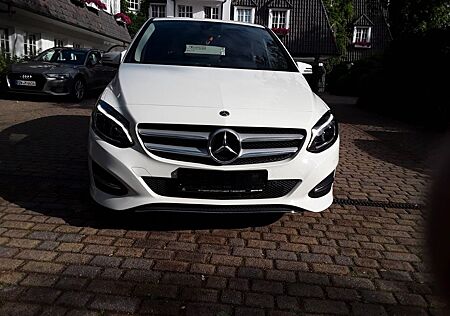 Mercedes-Benz B 180 DCT - 7 - GANG AUTOMATIK