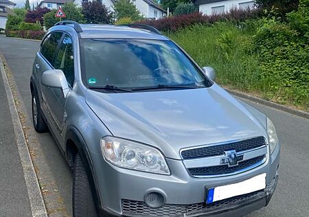 Chevrolet Captiva 2.4 LS 2WD 5-Sitzer LS