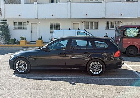 BMW 320d Touring, TÜV 02/27