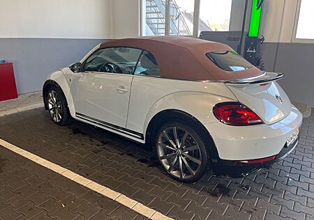 VW Beetle Volkswagen 2.0 TSI BMT Karmann Cabriolet Karmann
