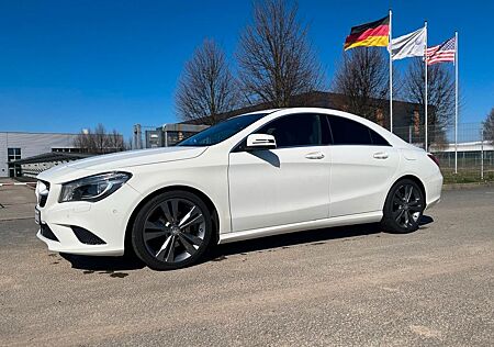 Mercedes-Benz CLA 200 Urban