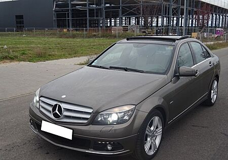 Mercedes-Benz C 200 Benziner AVANTG. Autom. AVAN..Panoramadach