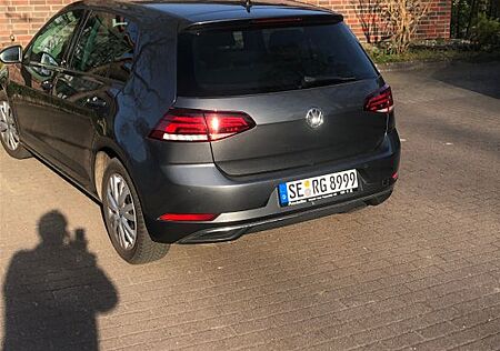 VW Golf Volkswagen 1.0 TSI Sound, TÜV 01/27