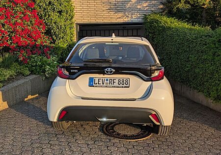 Toyota Yaris 1.0-l-VVT-i Comfort Comfort