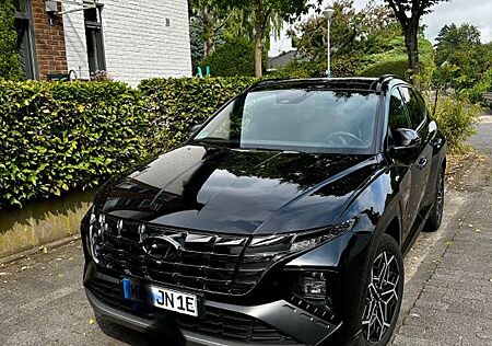 Hyundai Tucson 1.6 T-GDI Plug-in Hybrid 4WD Auto -