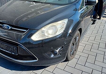 Ford Grand C-Max 1,6TDCi 85kW Titanium Titanium