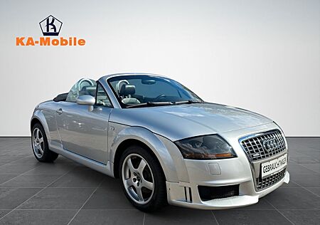 Audi TT Coupe/Roadster 1.8 T Roadster quattro*Leder!