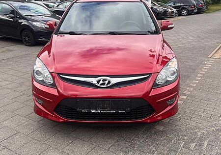 Hyundai i30 1.4 Edition20 TÜV NEU& GARANTIE