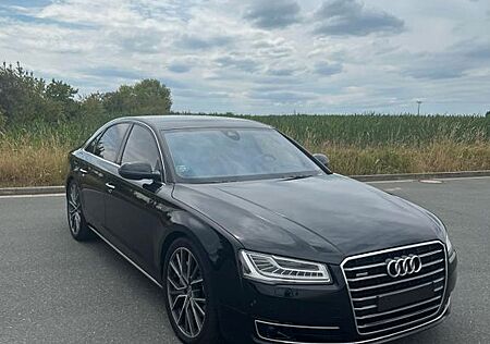 Audi A8 4.2 TDI tiptronic quattro -