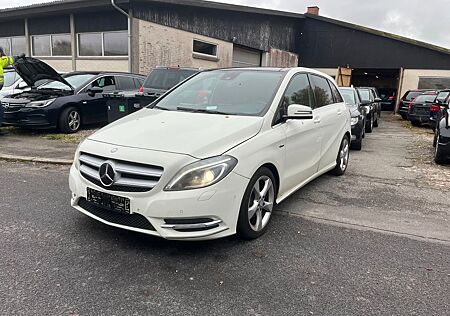 Mercedes-Benz B 200 CDI BlueEFFICIENCY Edition 1