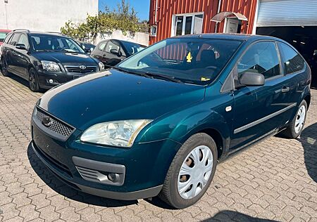 Ford Focus Lim. Trend 1,6 *Tüv= Neu*