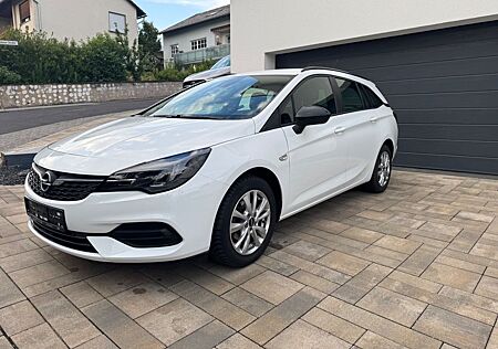 Opel Astra ST 1.5 Diesel* Ahk*Led*Pdc*Beh.Lenkr.