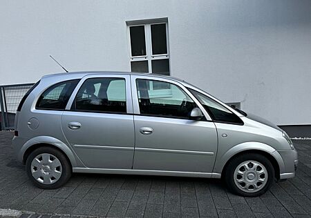 Opel Meriva 1.6 Klima 80 Tkm. 1HAND SH gepflegt