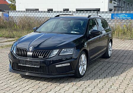 Skoda Octavia Combi RS*Navi*LED*SHZ*Kamera*Webasto*