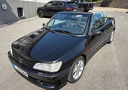Peugeot 306 CABRIO H-KENNZ.-VOLLEDER-64000 KM TÜV NEU