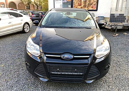 Ford Focus Turnier Sync Edition