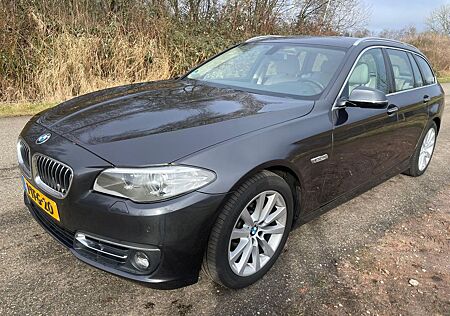 BMW 518d 5-serie Touring Luxury Edition
