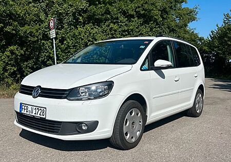 VW Touran Volkswagen 1.6 TDI LIFE BlueMotion Technology