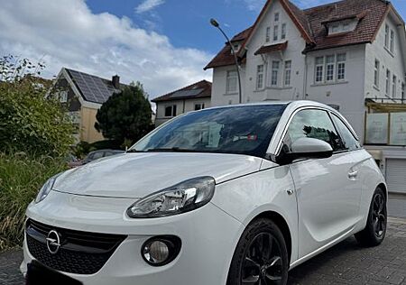 Opel Adam 1.2 -