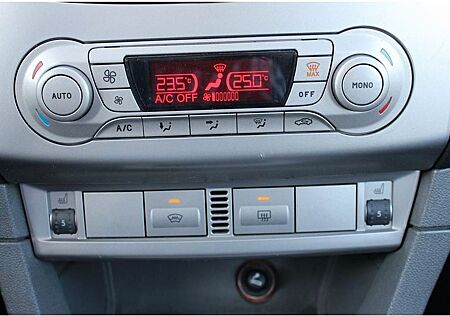 Ford Focus 1,6 Ti-VCT Style Turnier Style