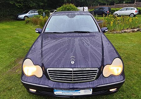 Mercedes-Benz C 220 C -Klasse Lim. CDI-NAVI-LEDER-TEMPO